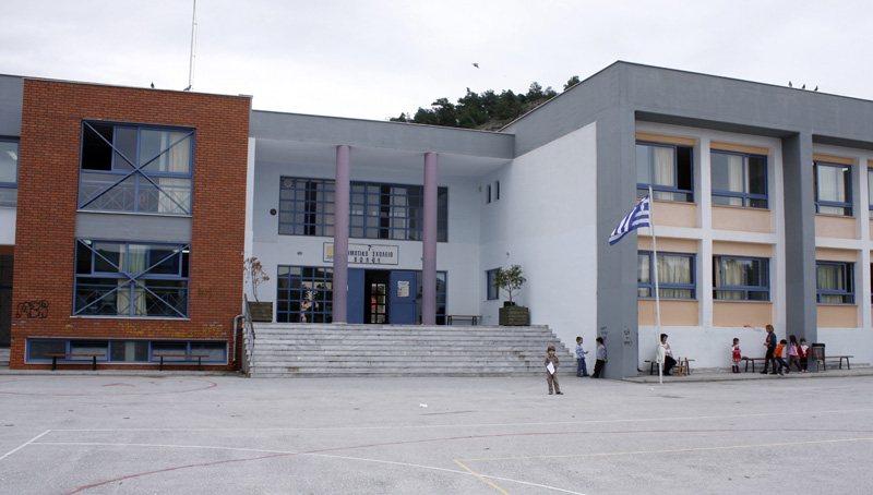 Μια ώρα αργότερα θα ανοίξουν τα σχολεία στους Δήμους Φλώρινας και Γρεβενών